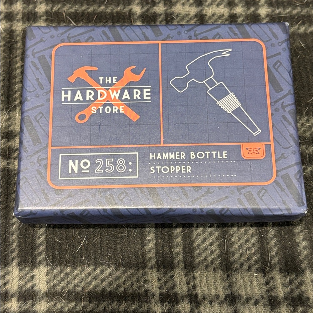 Hammer Bottle Stopper NIB — CGB Giftware